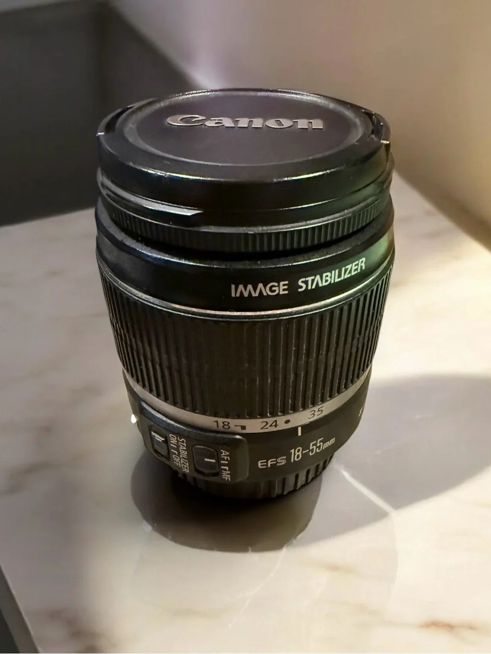 Canon EFS 18-55mm f/3.5-5.6 IS Lens for EOS Rebel/7D - Excellent Condition!